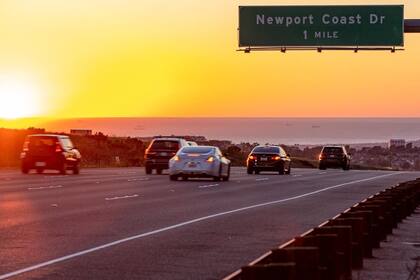 Los automovilistas que conducen por las autopistas de California son los principales damnificados