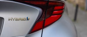 Cuánto dura la batería de un auto híbrido, según los especialistas