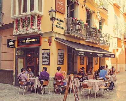 Los Balcones, uno de los 7 restaurantes propiedad de Maxi Marangós en Málaga