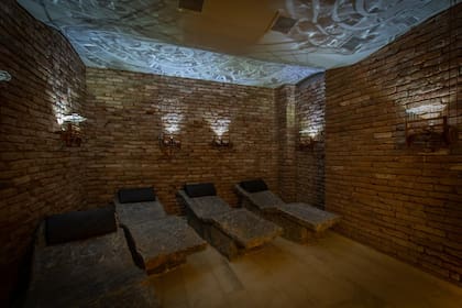 Los baños romanos de Azur Real Hotel