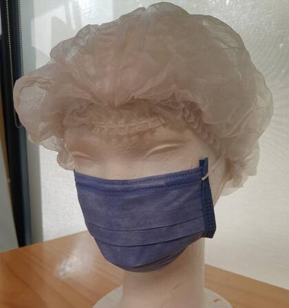 Los barbijos creados por Nanotek evitan la proliferación de bacterias y hongos