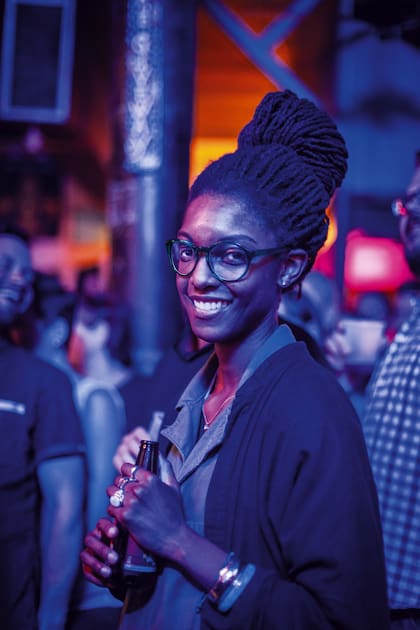 Los bares de Beale Street, en Memphis, arrancan al mediodía con bandas en vivo.