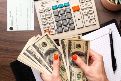 Los beneficiarios pueden ser elegibles para créditos por valores de entre US$253 para beneficiarios sin hijos y hasta US$3132 para aquellos con tres o más hijos calificados (Archivo)