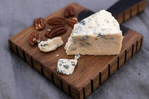 Esto son los siete beneficios de consumir queso azul
