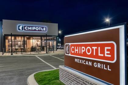 Los beneficios de trabajar en la cadena de restaurantes mexicana Chipotle