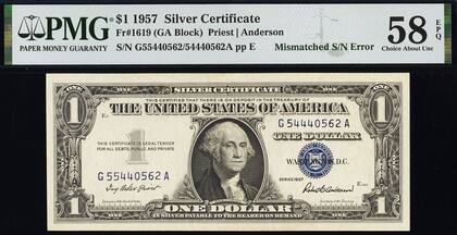 Los billetes de dólar con discrepancias en los números de serie no son comunes