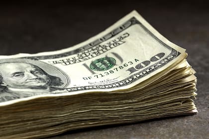 Los billetes de la serie 1996-2013 tienen la figura de Franklin más grande