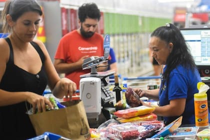 Los boletines informativos detallan las ofertas (Foto: Archivo)