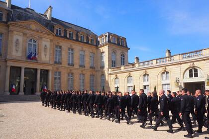 Los bomberos recibieron el premio de manos del Presidente