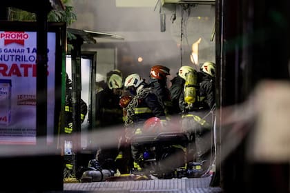 En el incendio murieron dos bomberos