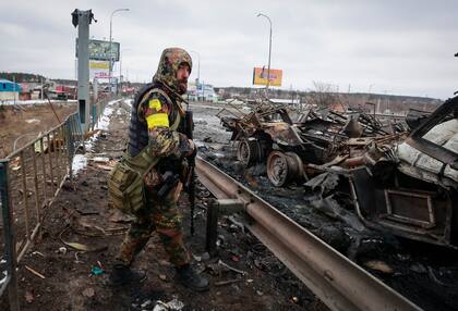 Los "bonos de guerra" son para financiar a las Fuerzas Armadas de Ucrania