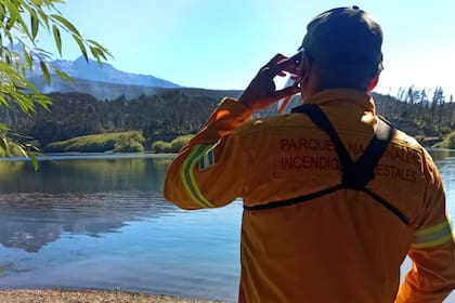 Los brigadistas empezaron a trabajar esta madrugada