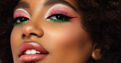 Los buenos precios de Dollar Tree permiten tener delineadores de varios colores