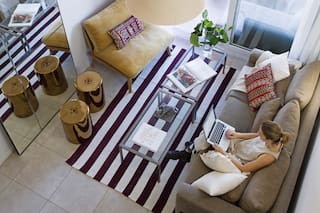 En un dúplex en Victoria, muebles pensados para ir cambiando a la par de sus jóvenes dueños