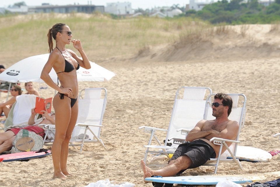 Los Cambiaso-Vázquez recibieron el año nuevo en familia. María hizo una picada y Adolfo un asado.