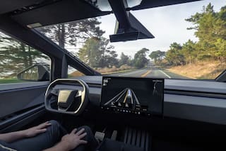 Así es el nuevo volante de Tesla con tecnología inédita en EE.UU.