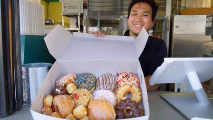 Los camboyanos son los principales gerentes de tiendas de donas en California.