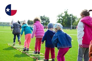 Texas abre campamentos invernales para niños por US$3: requisitos y dónde están ubicados