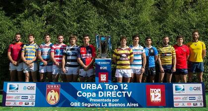 Los capitanes de los participantes: Newman, Hindú, Atlético del Rosario, Alumni, CASI, San Luis, Belgrano, SIC, CUBA, Regatas, Pucará y La Plata