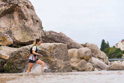 Los característicos paredones de piedra de Nido Del Águila