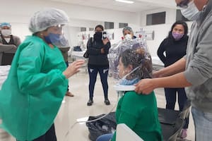 Oxígeno. El casco con impronta argentina que se hizo conocido en la pandemia