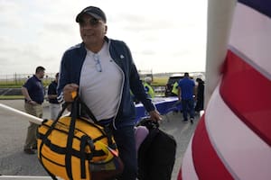 Los Centros de Atención al Migrante Retornado (CAM-R) ofrecen comida, hospedaje y orientación laboral a los repatriados