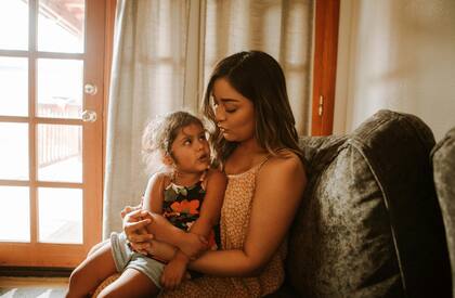 Los cheques de reembolso por inflación tendrán distintos valores, de acuerdo con el estado civil registrado en la última declaración de impuestos (Unsplash/Omar Lopez)