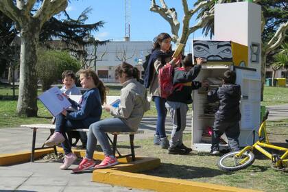 Los chicos disfrutan de la lectura