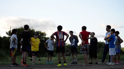 Los chicos, durante uno de los encuentros