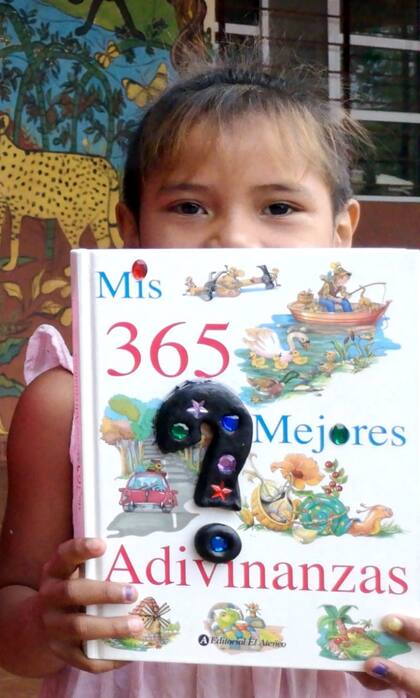 Los chicos, felices con los libros