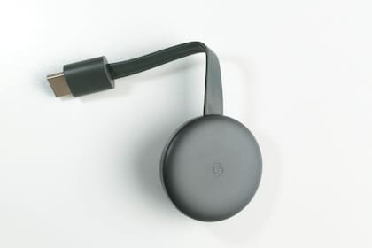 Los Chromecast permiten llevar contenido de streaming a cualquier pantalla vía HDMI