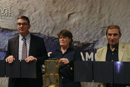 Los científicos italianos que hicieron el hallazgo