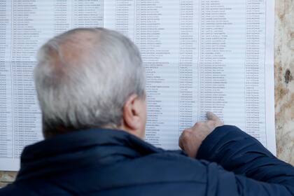 Los ciudadanos de Córdoba pueden consultar el padrón electoral antes de asistir a los comicios de este domingo 25 de junio