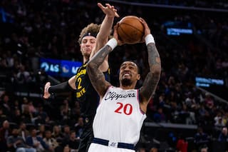 Los Clippers vencen 115 a 110 a los Warriors y preparan revancha en el play-in