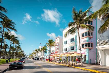 Los comercios de venta de alcohol en Miami Beach deberán cerrar a las 20 hs
