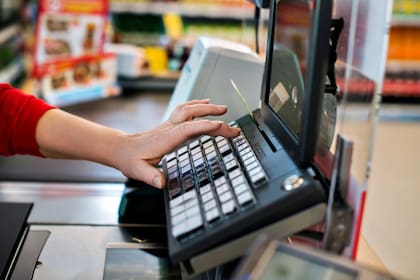 Los comercios, supermercados y shoppings estarán cerrados