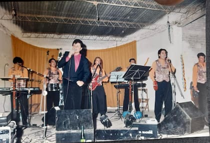 Los comienzos en los bailes en los campos