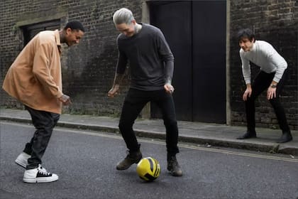 Los concejales de Los Ángeles, en California, votaron para derogar la vieja ley que prohíbe jugar a la pelota en las calles