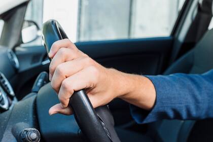 Los conductores de reparto se encuentran en la mira de la agencia migratoria