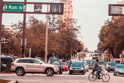 Los conductores en Miami tienen formas de conducción que pueden causar molestia en quienes no los conocen