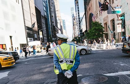 Los conductores en Nueva York podrían enfrentar multas o días de prisión