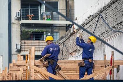 Los costos de construcción en dólares tuvieron una suba del 98% desde octubre del 2023, según datos de Zonaprop