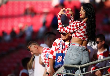Los croatas en el estadio, ilusionados con la clasificación a los octavos