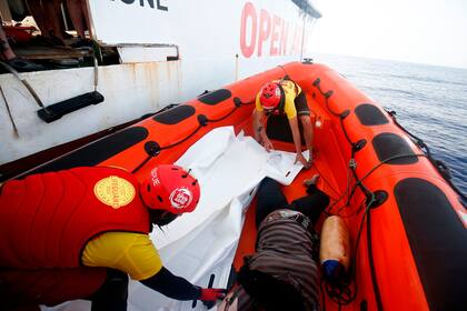 Los cuerpos se preparan para ser trasladados
