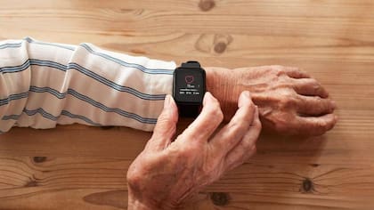 Los datos recopilados por los relojes inteligentes podrían ayudar a reducir el riesgo de complicaciones durante las cirugías.
