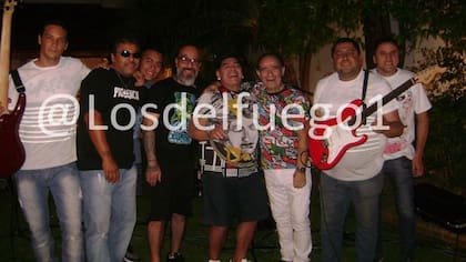 Los del Fuego junto a Diego Maradona