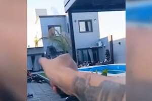 Qué se sabe del tiroteo y “pool party” de la banda narco que operaba desde la cárcel