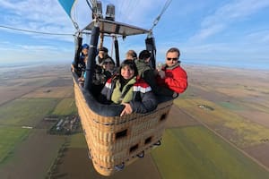 Cómo es volar sin motor ni control de dirección