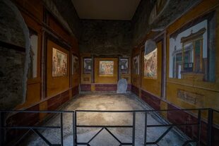 Los detalles de la vida doméstica en la ciudad romana pueden verse en la restaurada Casa de los Vetti