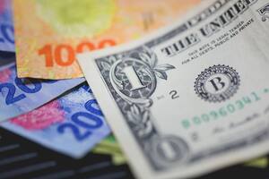 A cuánto estará el dólar en diciembre de este año y qué pasará con la economía